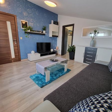 Apartment Pharos Zambratija  Zewnętrze zdjęcie