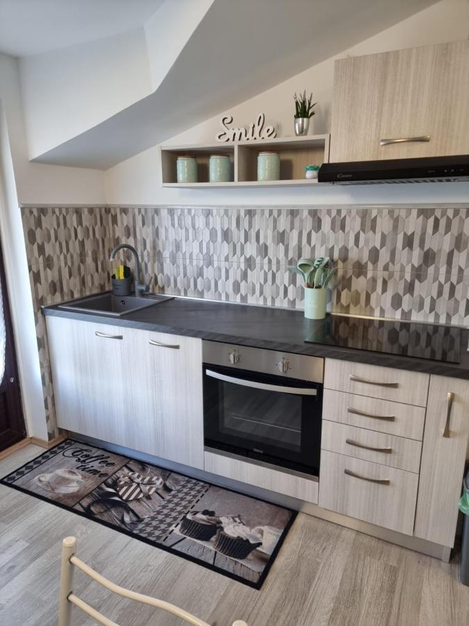 Apartment Pharos Zambratija  Zewnętrze zdjęcie