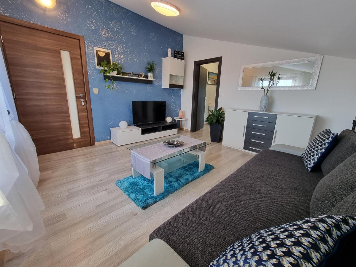 Apartment Pharos Zambratija  Zewnętrze zdjęcie