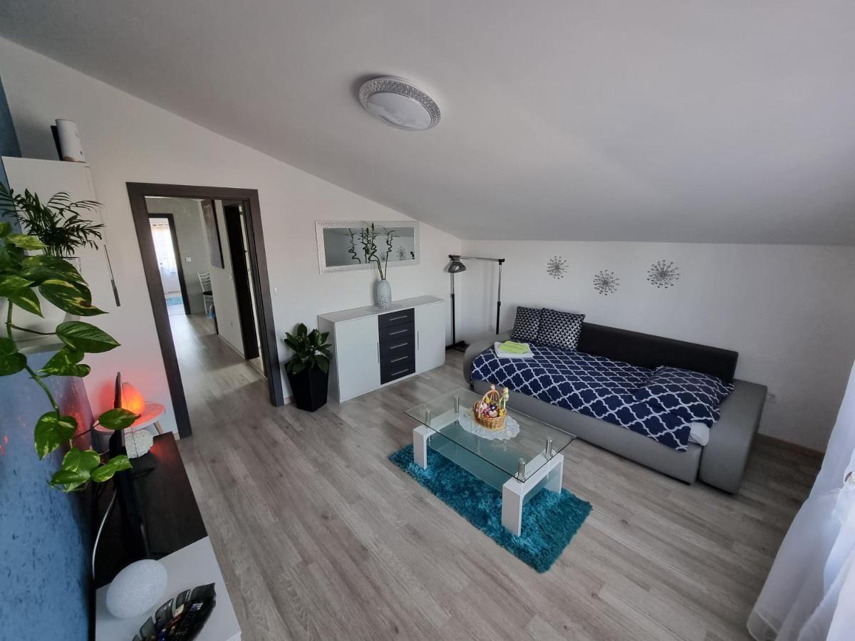 Apartment Pharos Zambratija  Zewnętrze zdjęcie